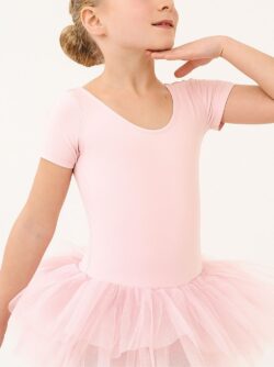 alexandra tutu close-up