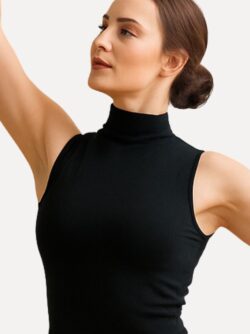 roxy top dames close-up