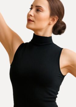 roxy top dames close-up