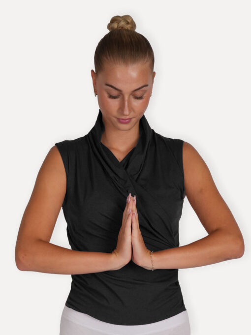yogatop-crossover-mouwloos-zwart-voor