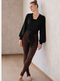 ballet- en yogavestje voor dames in zwart van bamboe sfeerimpressie