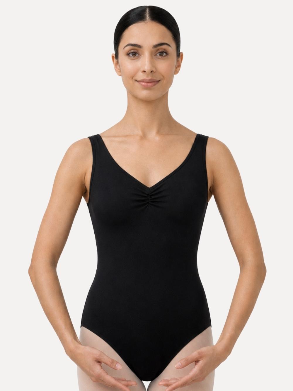 balletpak-dames-zwart-classic-maat-m-op model-vooraanzicht