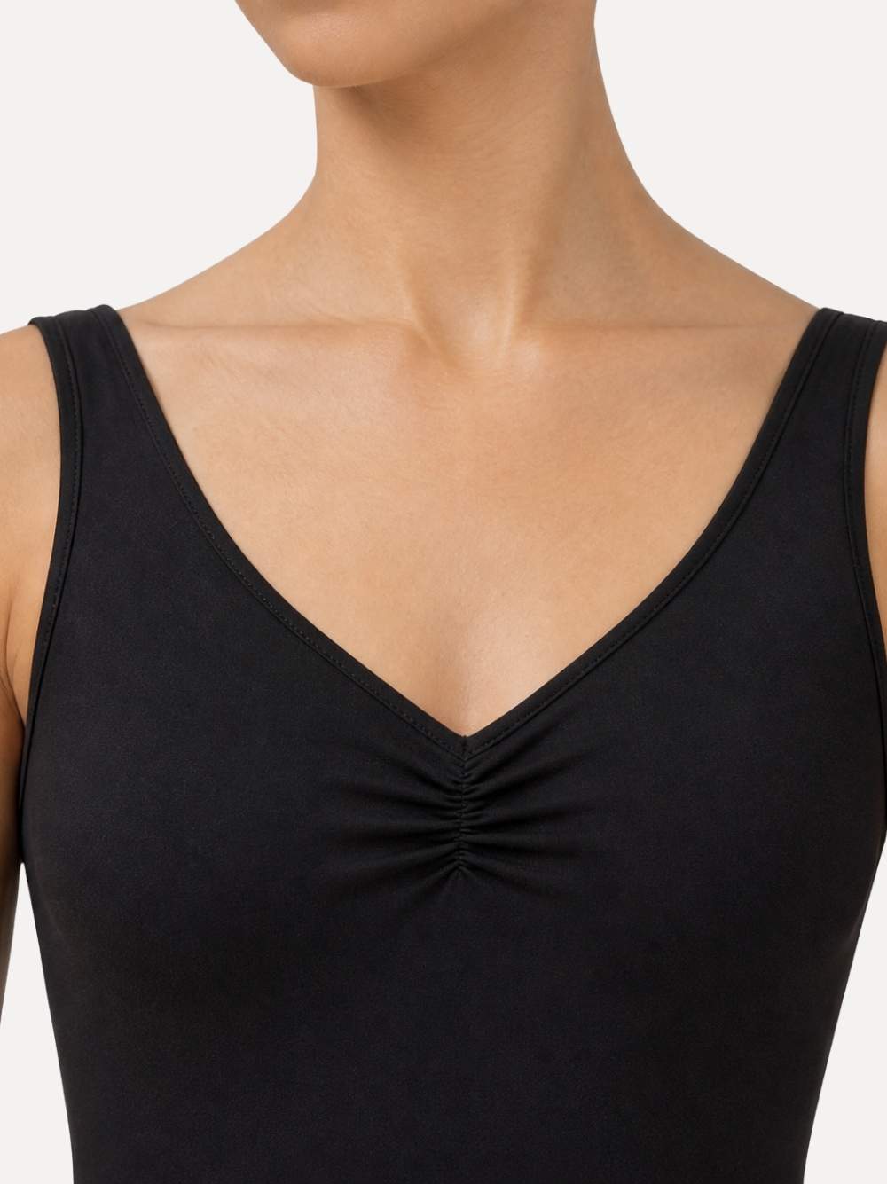balletpak-zwart-dames-classic-maat-s-close up