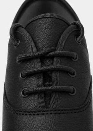 jazzschoenen-van-leer-in-zwart-oxford-detail