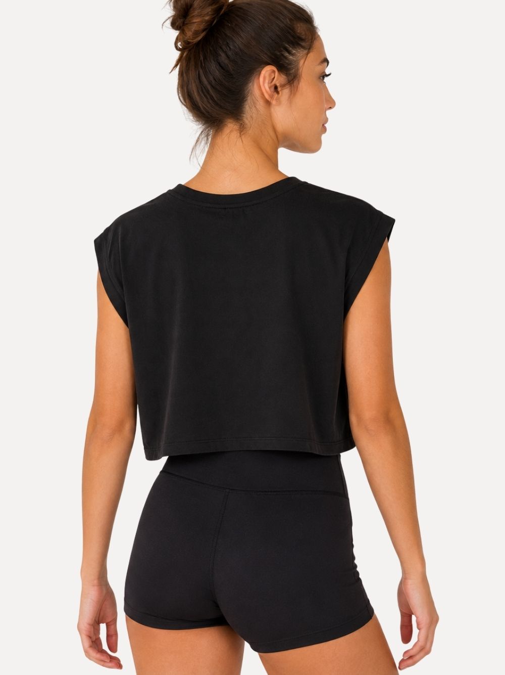 tshirt-dans-zwart-dames-kinderen-op-model-achterkant