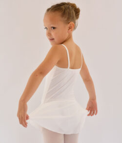 Balletpakje Aida | Wit van Sansha| Halflang rokje