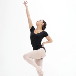 Balletpak Etude | Zwart Tactel®| Korte mouwen